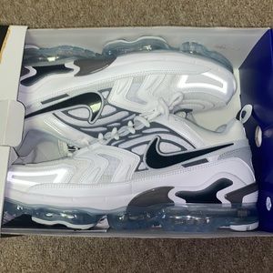 Size 12 Air vapormax evo